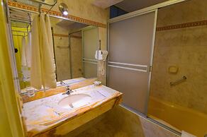 Sol Plaza Hotel