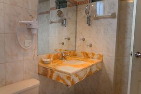 Sol Plaza Hotel