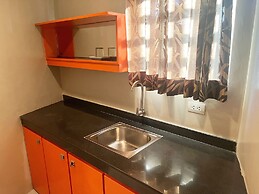 Cinfandel Suites