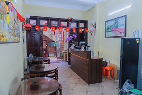 Il Divo Hostel