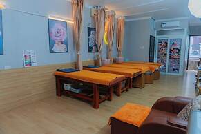 Il Divo Hostel