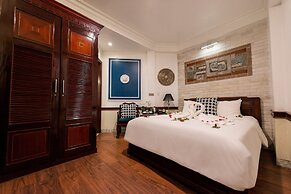 Prince II Hotel