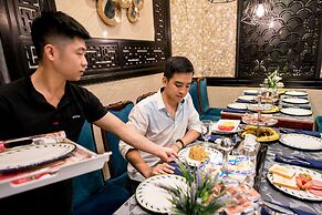 Prince II Hotel