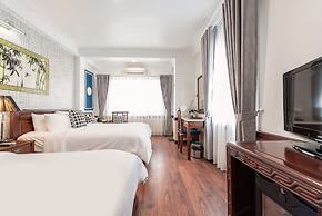 Prince II Hotel