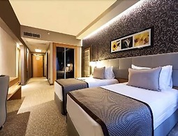 Ramada Plaza by Wyndham Izmit