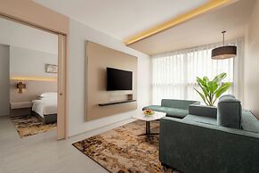 Hyatt Place Bangkok Sukhumvit 1