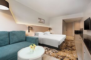 Hyatt Place Bangkok Sukhumvit 1