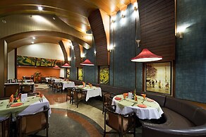 Hotel Aurora Towers