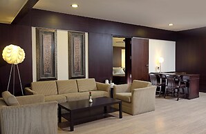 Hotel Aurora Towers