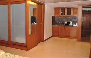 Hotel Aurora Towers