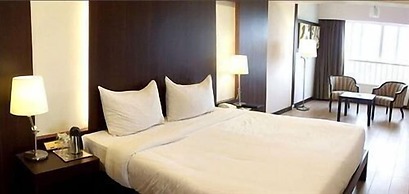 Hotel Aurora Towers