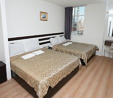 Grand Inn