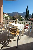 Bella Vista