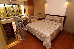 Uptown Condotel