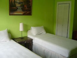 Bay Hill Apartments