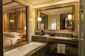 Sheraton Qingdao Jiaozhou Hotel