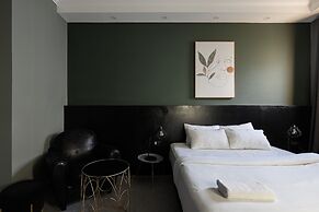 Residence Suites Hotel