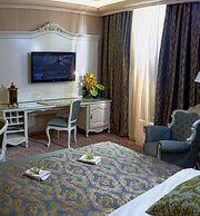 Savoy Hotel