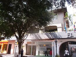 Incalife - Hostel