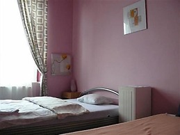 Hotel Clochard