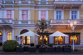 Spa Hotel Savoy