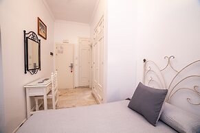 Margaritas 21 Rooms