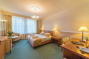 Dr. Adler Spa Hotel