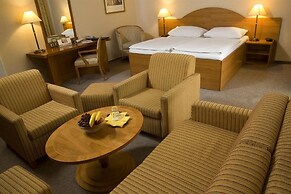 Dr. Adler Spa Hotel