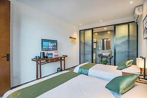 Guipu Courtyard Hotel