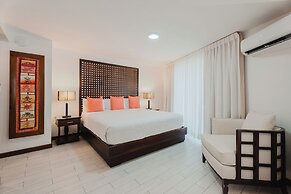 Paradise Beach Resort & Dive Center