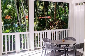 Paradise Beach Resort & Dive Center