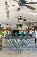 Paradise Beach Resort & Dive Center