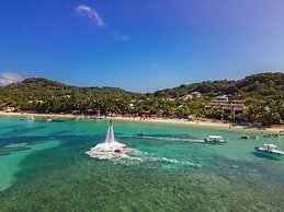 Paradise Beach Resort & Dive Center
