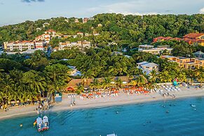 Paradise Beach Resort & Dive Center