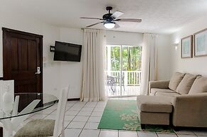 Paradise Beach Resort & Dive Center