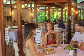 Paradise Beach Resort & Dive Center