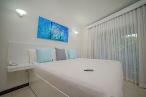 Paradise Beach Resort & Dive Center