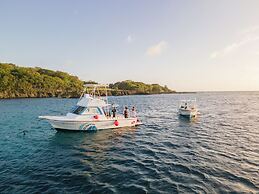 Paradise Beach Resort & Dive Center