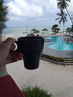 Smiles Beach Hotel