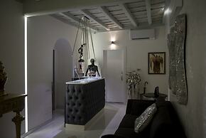 Pantheon Relais