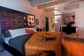 Pantheon Relais