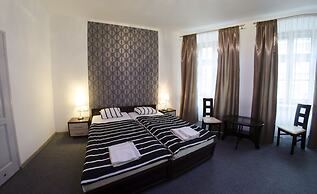 Brama Hostel