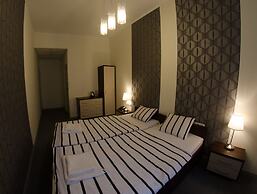 Brama Hostel