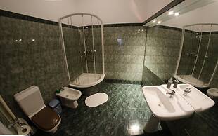 Brama Hostel