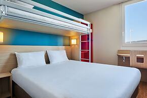 Kyriad Direct Mont De Marsan - St Avit