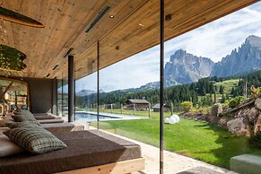 Saltria - your Alpine experience