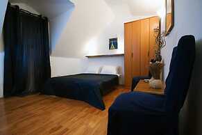 Nautica Apartments