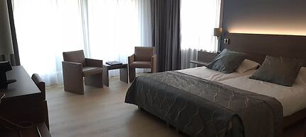 Casino Hotel
