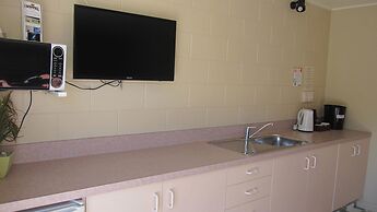 Cromwell Motel