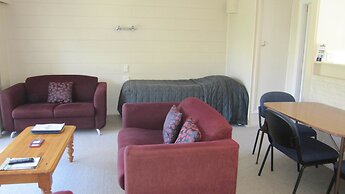 Cromwell Motel